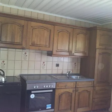 Ferienwohnung-bei-bauesch-in-leimbach-naehe-nuerburgring Lägenhet *