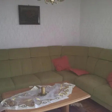 Ferienwohnung-bei-bauesch-in-leimbach-naehe-nuerburgring 公寓