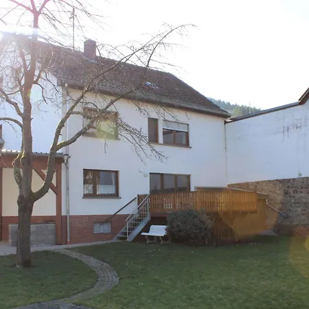 公寓 Ferienwohnung-bei-bauesch-in-leimbach-naehe-nuerburgring